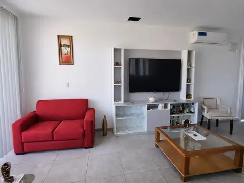 Casa en Alquiler en Lujan de Cuyo, USD 1.800