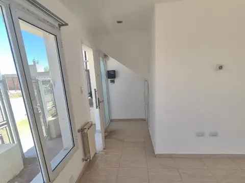 Depto Tipo Casa en Venta de 2 dormitorios
