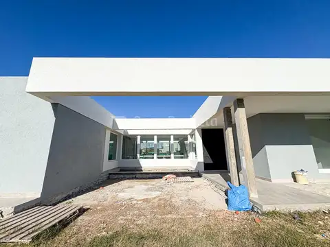 Gral Hornos  al 2800  Moreno