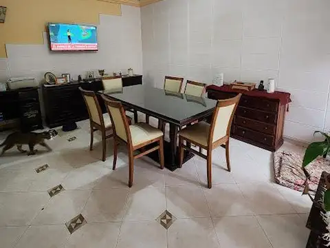 Depto Tipo Casa en Venta de 4 ambientes