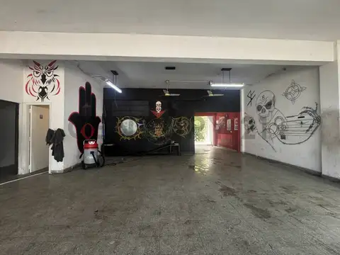 Av. Calchaqui 274600, Piso 0