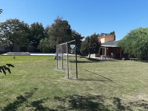 Quinta en Venta de 2 dormitorios