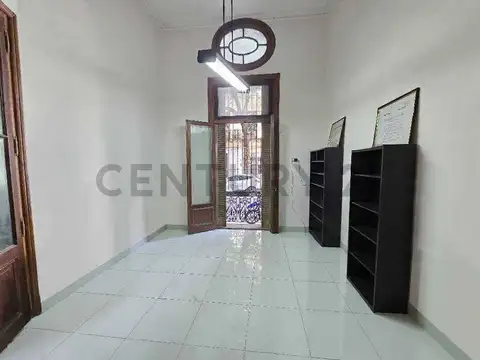 Salta 1100, Piso 0