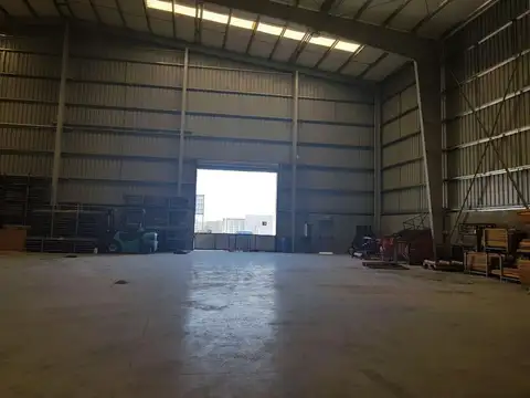 Galpon de 2000 m2 - Zarate