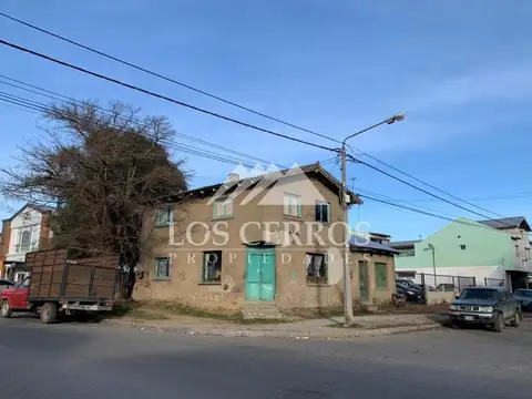 Lote Centrico Ideal locales comerciales y Departamentos