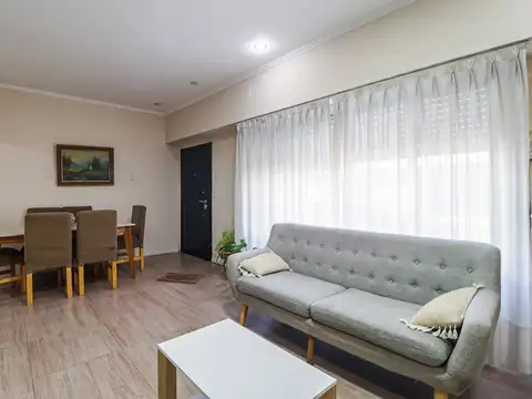 Depto Tipo Casa en Venta de 4 ambientes