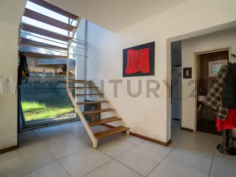 Venta Dúplex 3 Ambientes con Gran Jardín en Complejo Cerrado - Parque Leloir