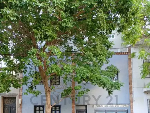 Venta Casa de 5 Ambientes en Caballito - Acepta Depto en  parte de pago - Apto Credito UVA