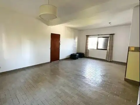 Departamento en Venta en Los Hornos, USD 55.000