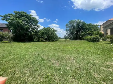 Terreno en Venta 52  mts Fondo