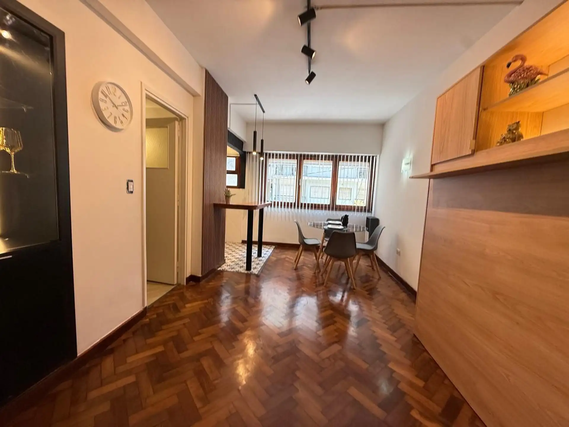 Departamento en venta 1 ambiente a la calle Corrientes 1900 Zona Centro
