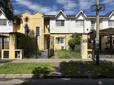 Duplex de Cuatro Ambientes, Patio Dos Baños Todo Sol!