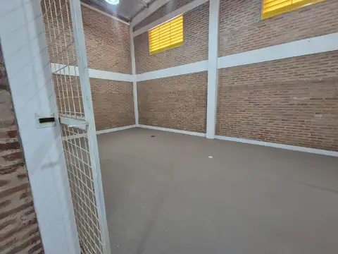 Local en Alquiler en Fontana, $ 3.000.000