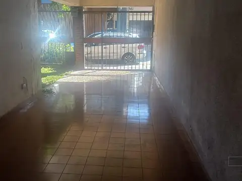 Casa en Venta en Parque Chacabuco, USD 410.000