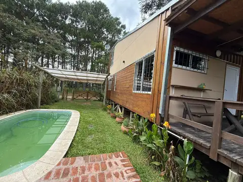 Se vende moderna cabaña con pileta en los zapallos