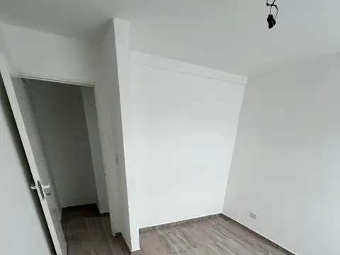 Departamento en Venta en Lomas De Zamora, USD 69.000