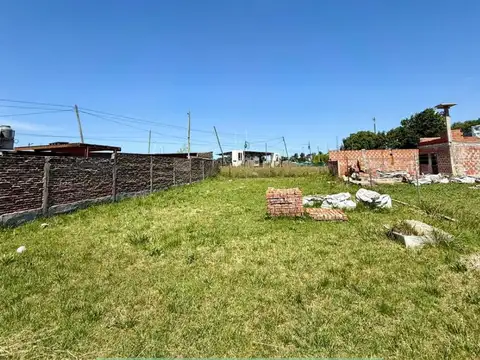 Terreno de 363M2 en Francisco Álvarez.