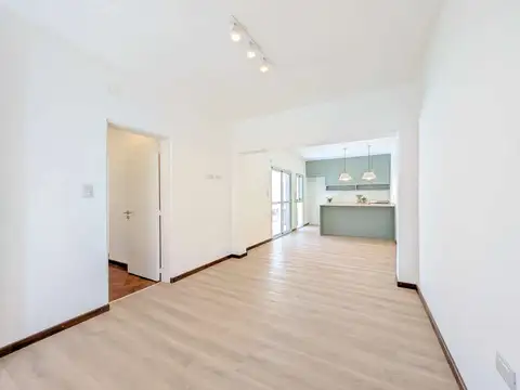 Casa interna en venta de 3 dormitorios con cochera en Moreno 1900 Abasto Rosario