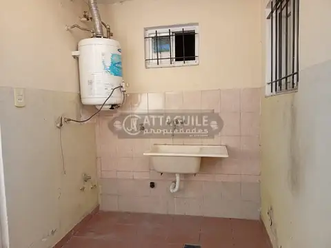 Depto Tipo Casa en Alquiler al Oeste