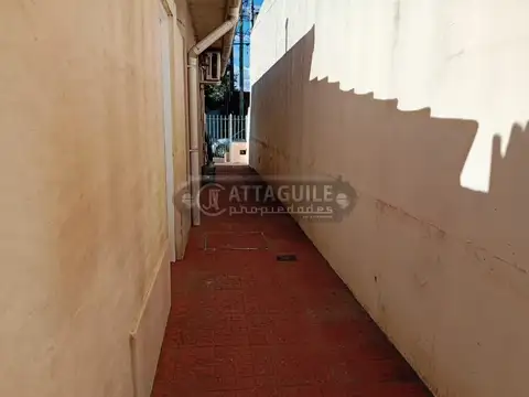 Depto Tipo Casa en Alquiler de 1 dormitorio