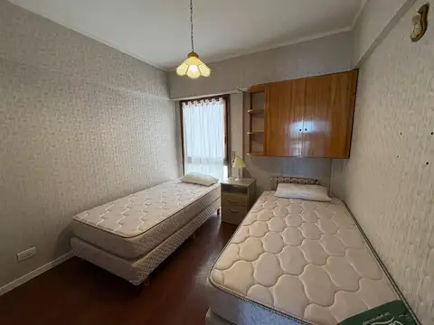 DEPARTAMENTO 3 AMBIENTES ALQUILER PLENA VISTA AL MAR