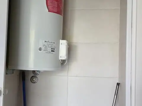 Departamento en Alquiler en Olivos, $ 900.000