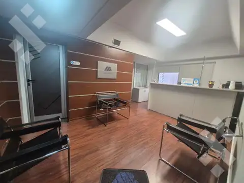 Oficina en Área Centro Oeste
