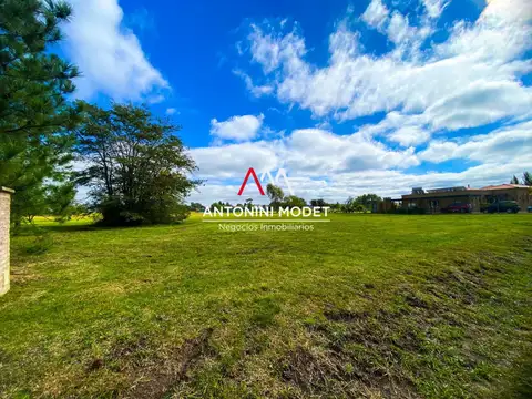 VENTA DE LOTE EN MEDAL COUNTRY CLUB - PILAR