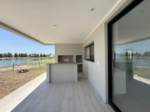 Casa en Venta en El Naudir, USD 350.000