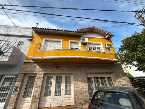 Casa 4 ambientes , alquiler , Ramos Mejía