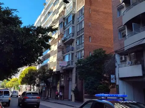 Lote Av Cordoba 2545 para construccion, frente norte . Locac