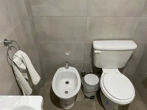 INTENDENTE BEGUIRISTAIN 100