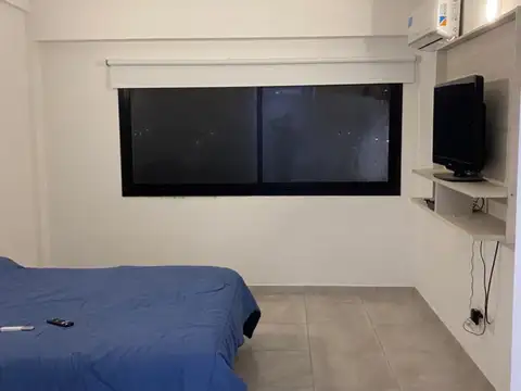 DEPARTAMENTO 2 AMBIENTES TIPO DUPLEX. INT. BEGUIRISTAIN 105 AVELLANEDA.