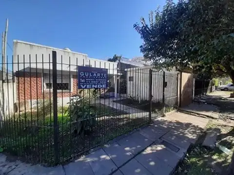 Casa en Venta en Villa Zapiola, USD 45.000