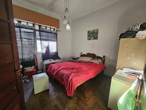 60 y 3 - Venta en block de 5 departamentos -