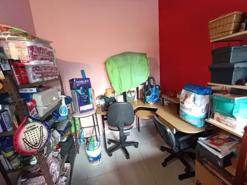 VENTA CASA 4 AMB PILETA GARAJE HURLINGHAM