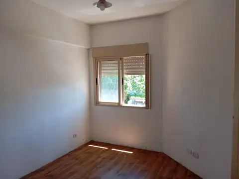 Departamento 2° Piso P/escalera