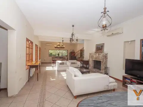Casa en Venta en City Bell, USD 270.000