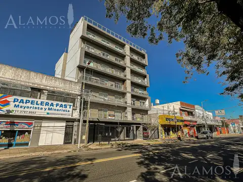Av Rivadavia  al 16900