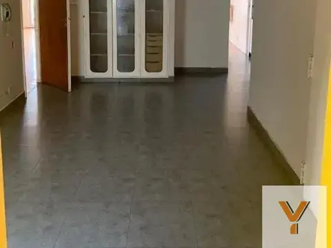 Departamento en Alquiler de 5 ambientes