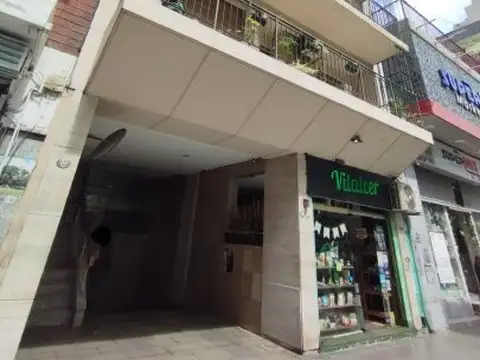 VENTA - COLEGIALES - Av Cabildo 1100 - 2 amb luminoso! U$S83000
