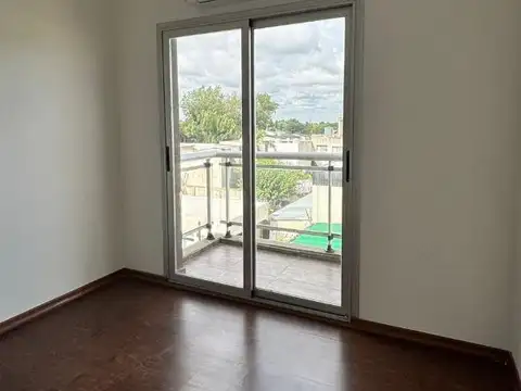 Departamento en Alquiler en Ranelagh, $ 530.000