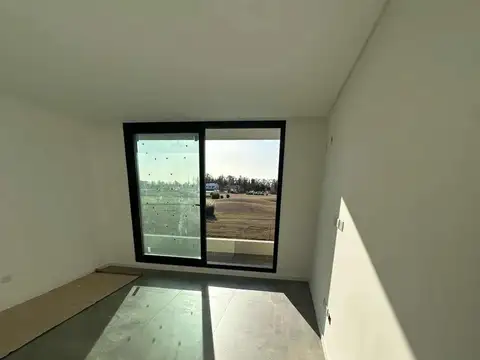 Casa 7 ambientes con 3 baños