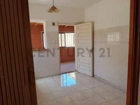 Casa a Refaccionar en Venta