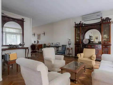 Crámer y Virrey Avilés