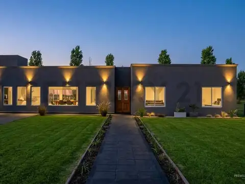 casa quinta los juncos
