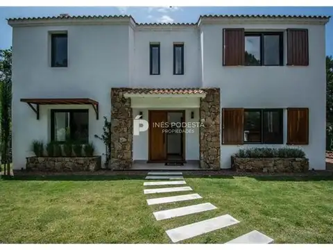 Casa en Alquiler en Punta del Este, USD 8.000