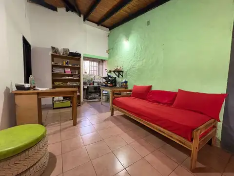 Venta Casa 6 ambientes cochera Rafael Castillo