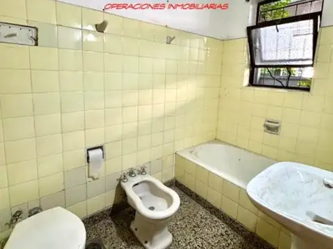 San Nicolás 2200, Piso P.B.