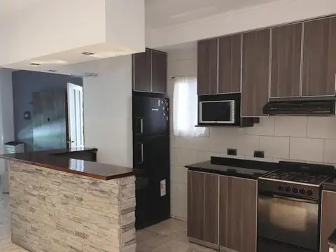 Depto Tipo Casa en Venta de 3 ambientes